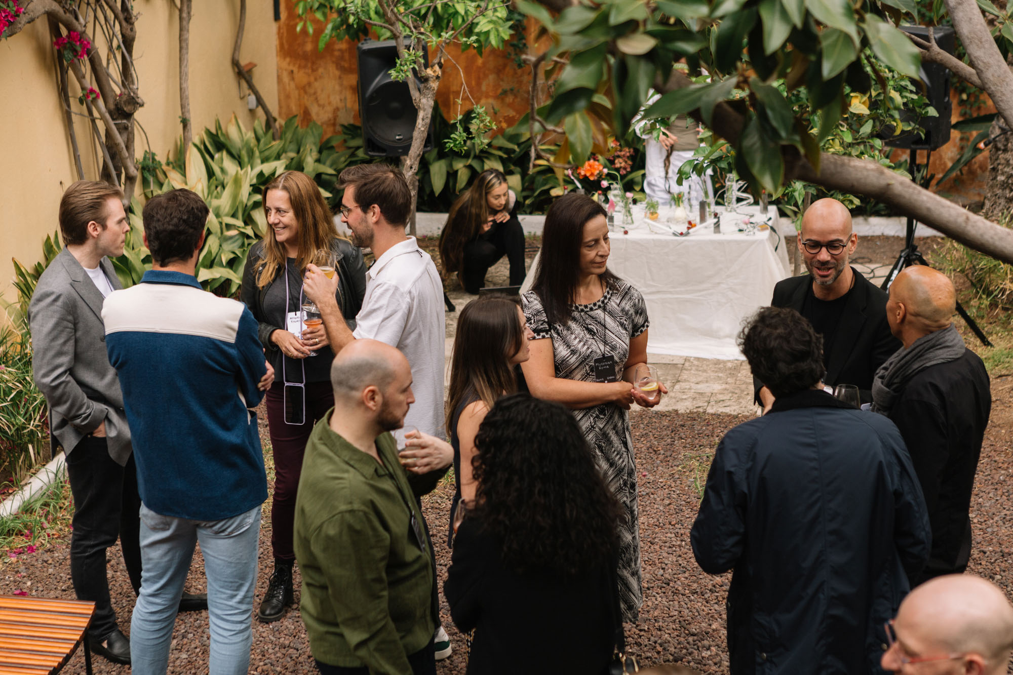 DH SALES24 Barcelona Travelpro 14