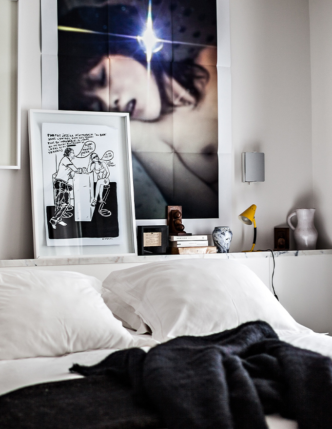 Art In Hotels Le Pigalle Image 002