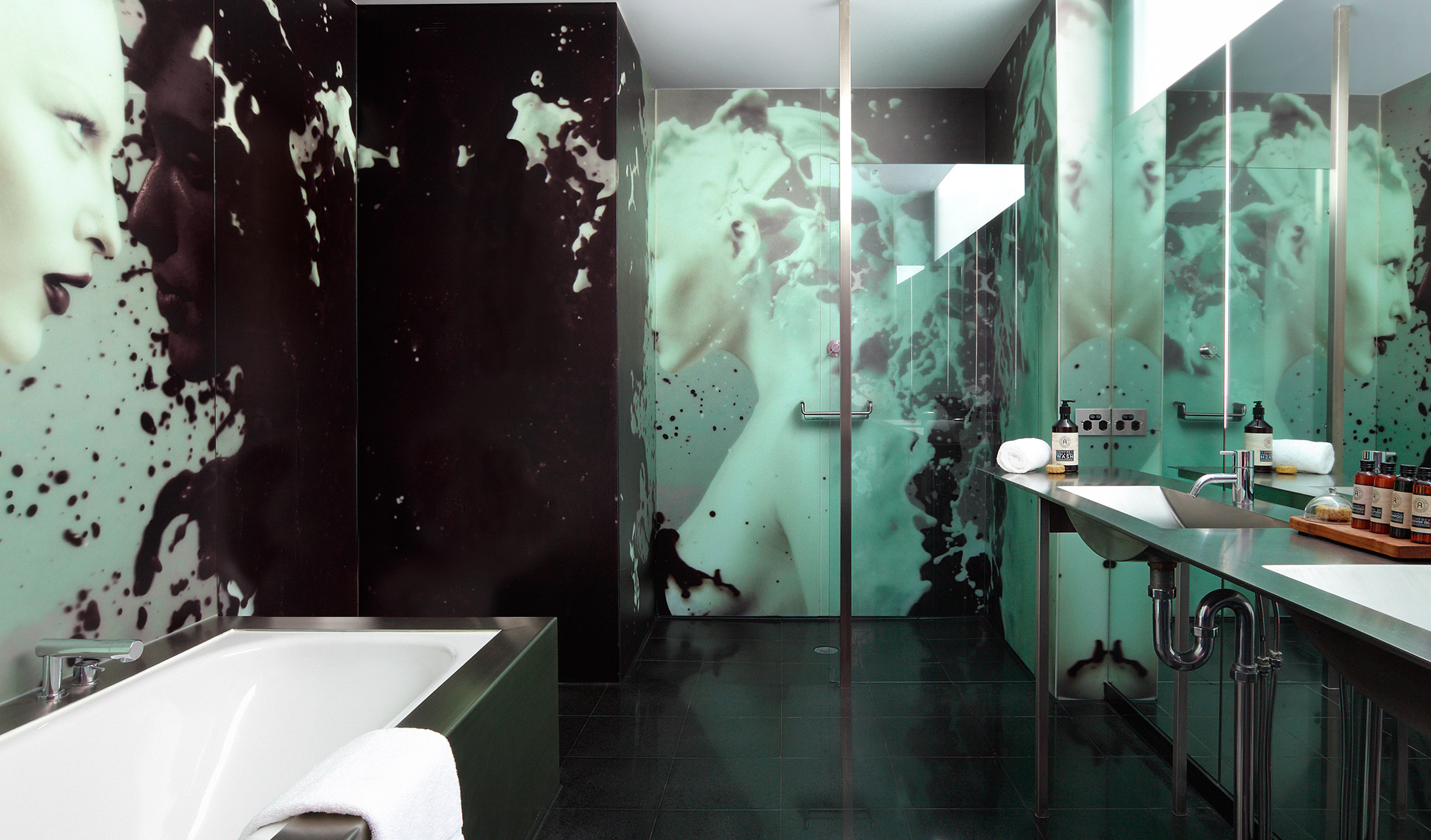  Adelphi Hotel Bathroom in Melbourne