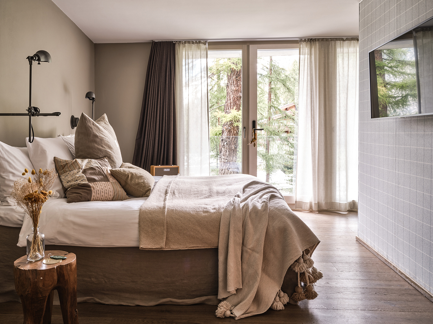 Cervo Mountain Resort Huntsman S R 01