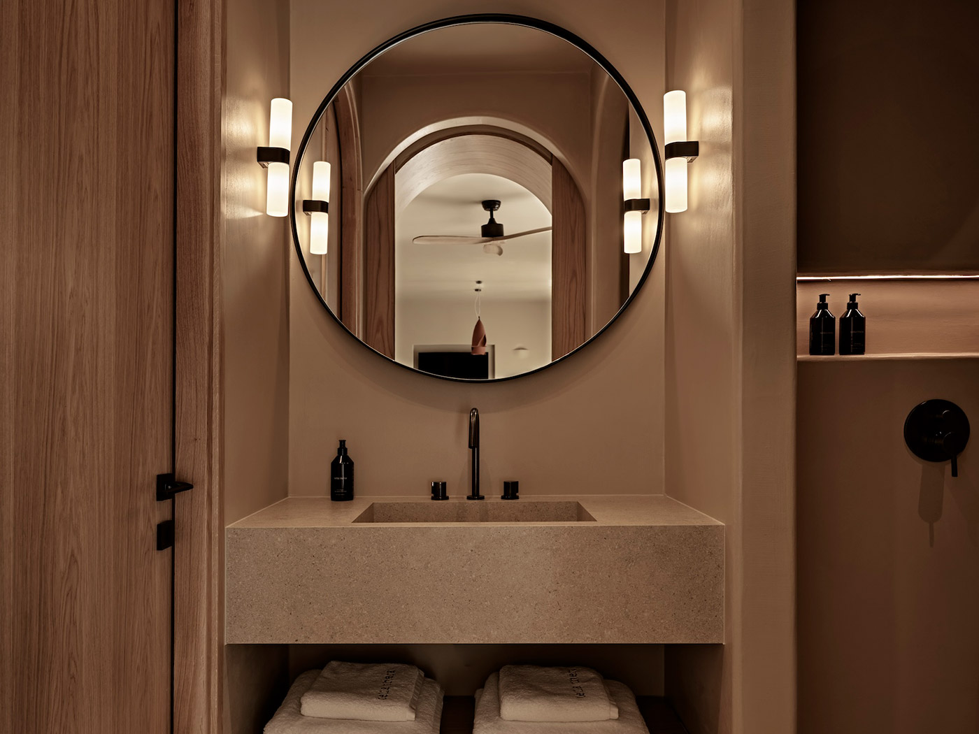 Tella Thera Nature Suite R 04