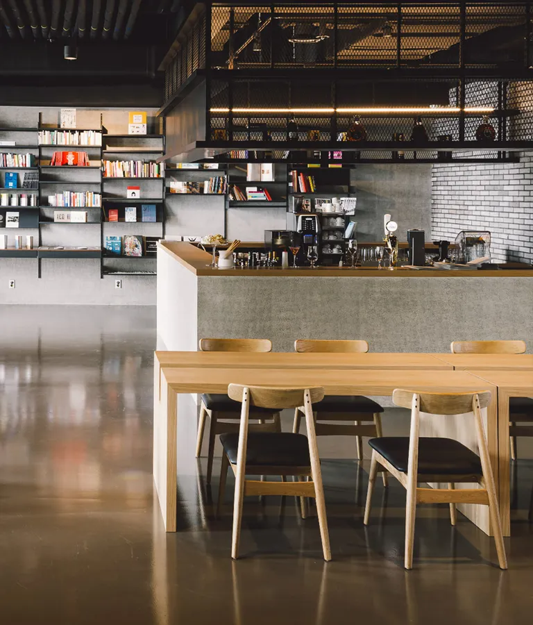 Nest Hotel Bar Library K 02 X2