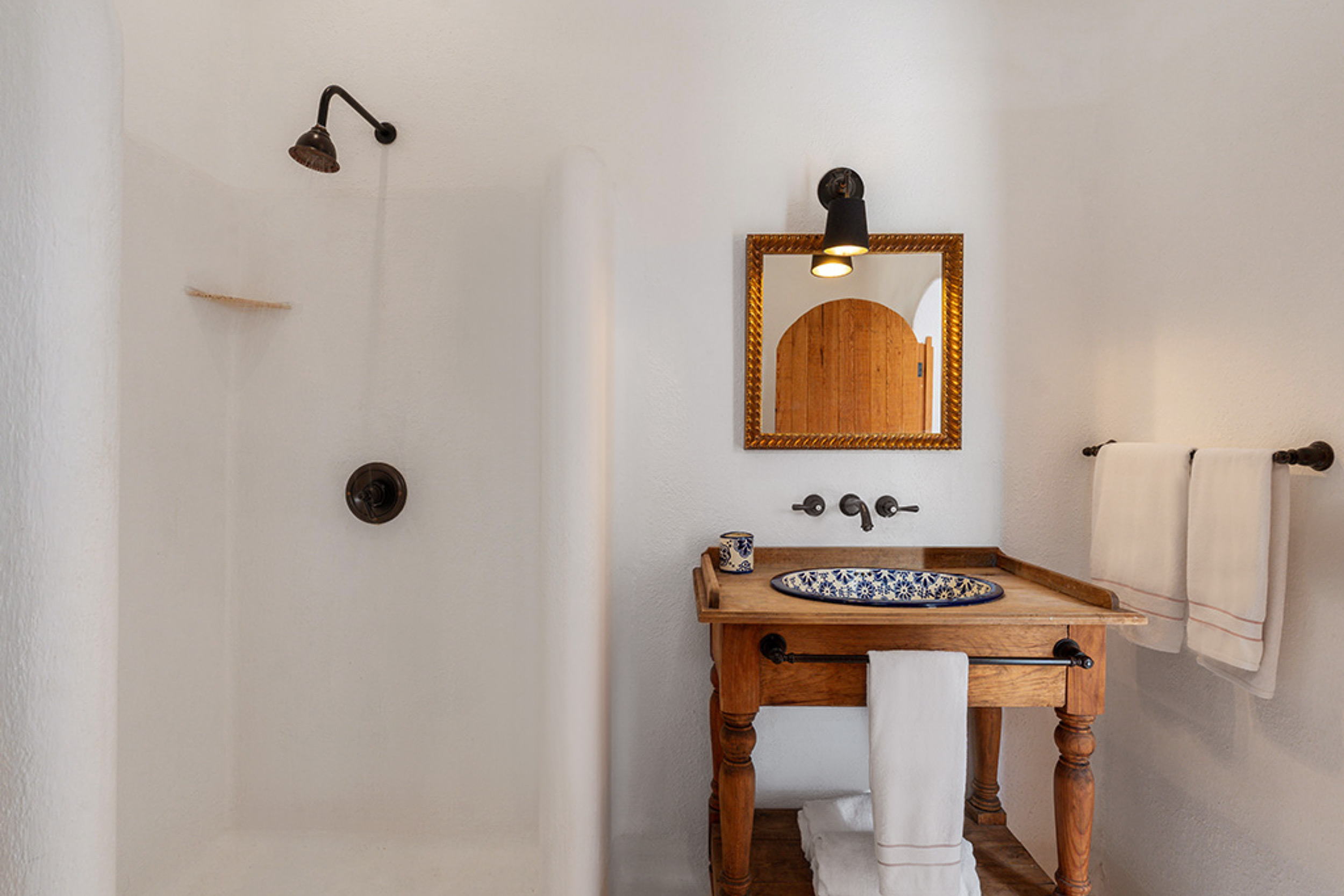 G 10 Nest Baja Mexico