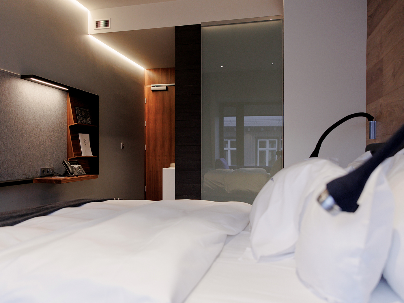 Ion City Hotel Classic Room R 04