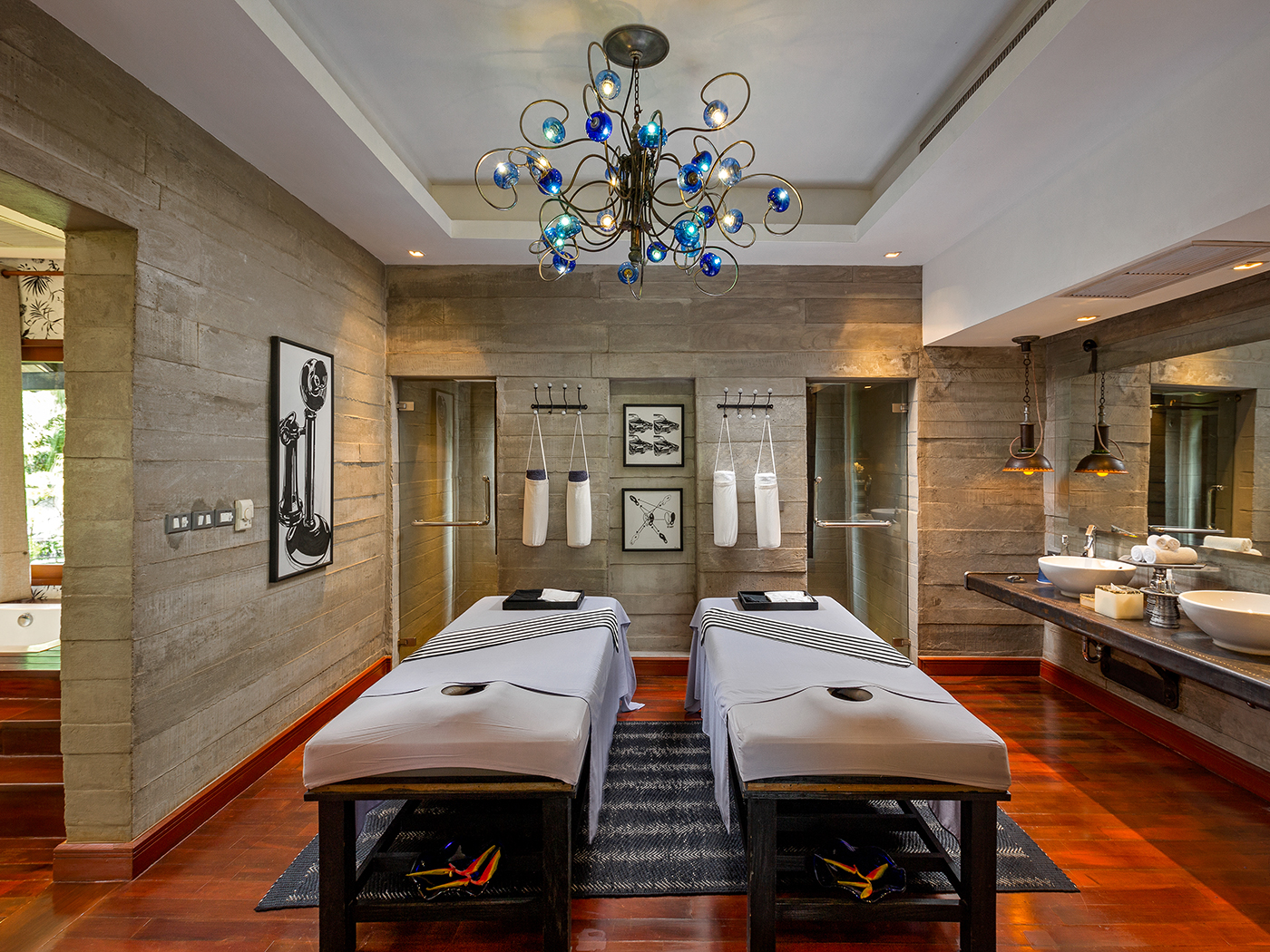 The Slate One Bedroom Pearl Shell Suite V5 R 03