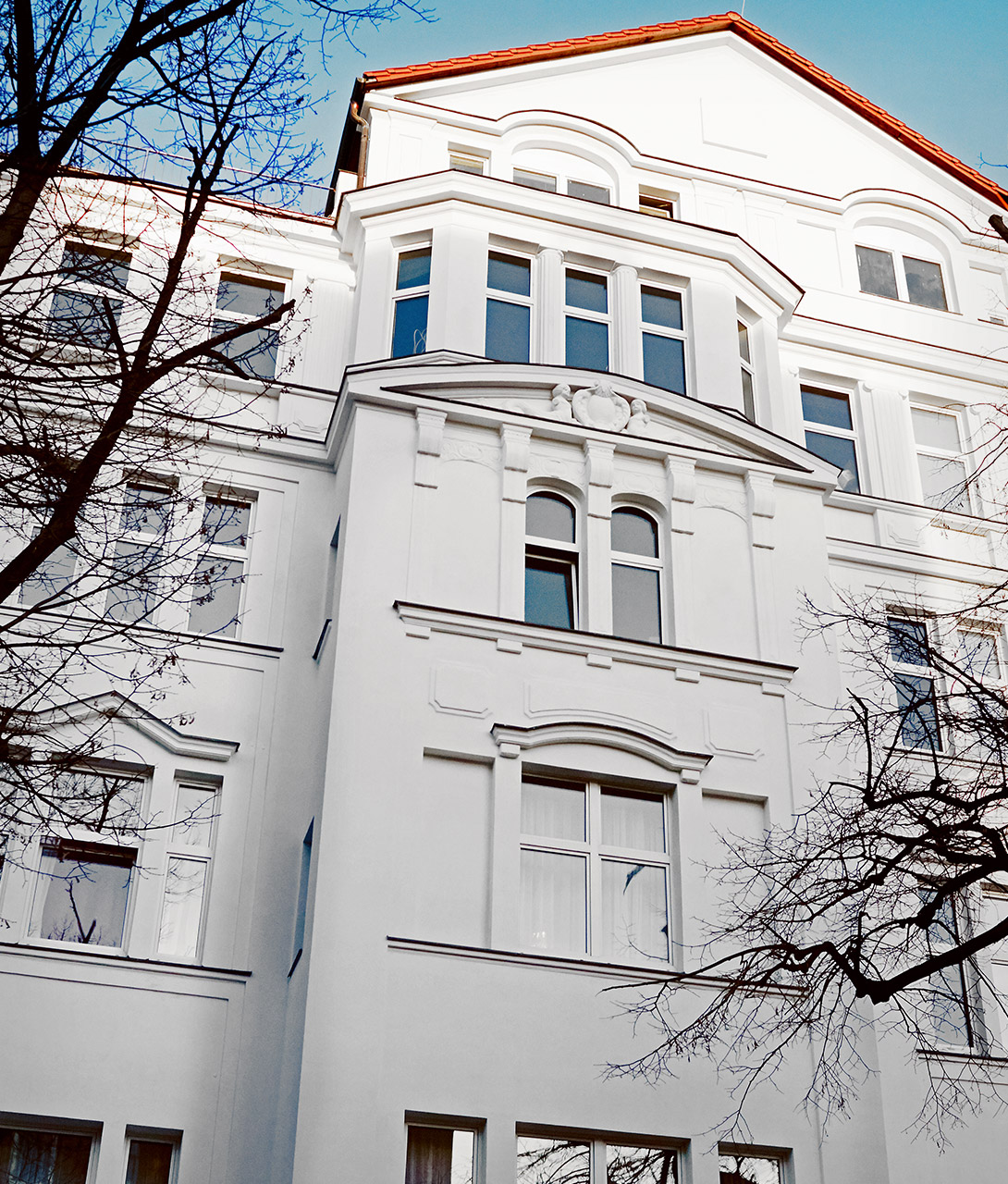 Provocateur Facade A 01 X2