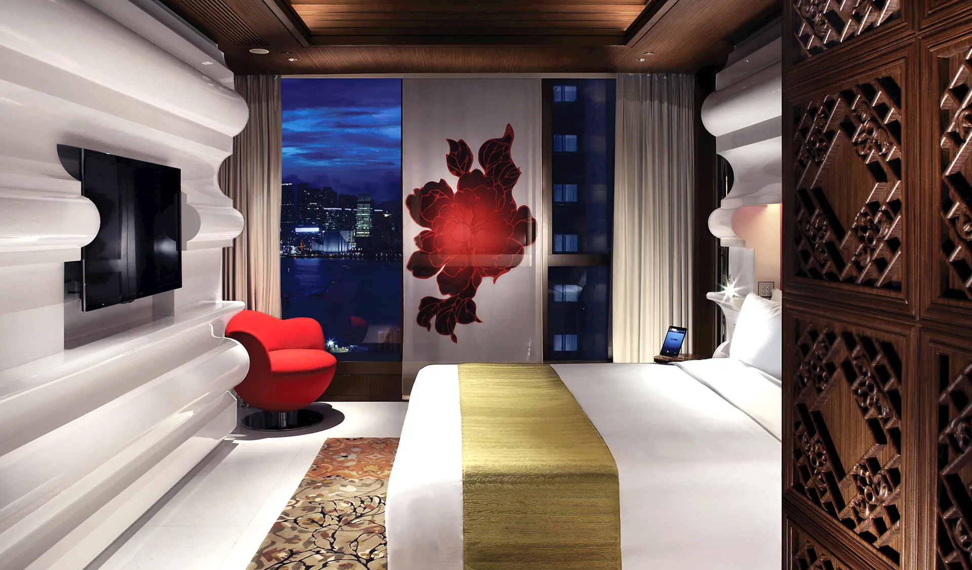 Mira Moon Room in Hong Kong