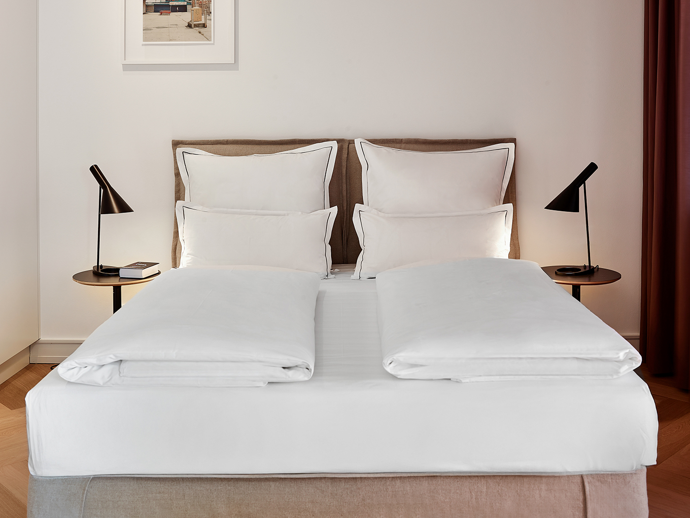 Qvest Hotel Townhouse Junior Suite R 01