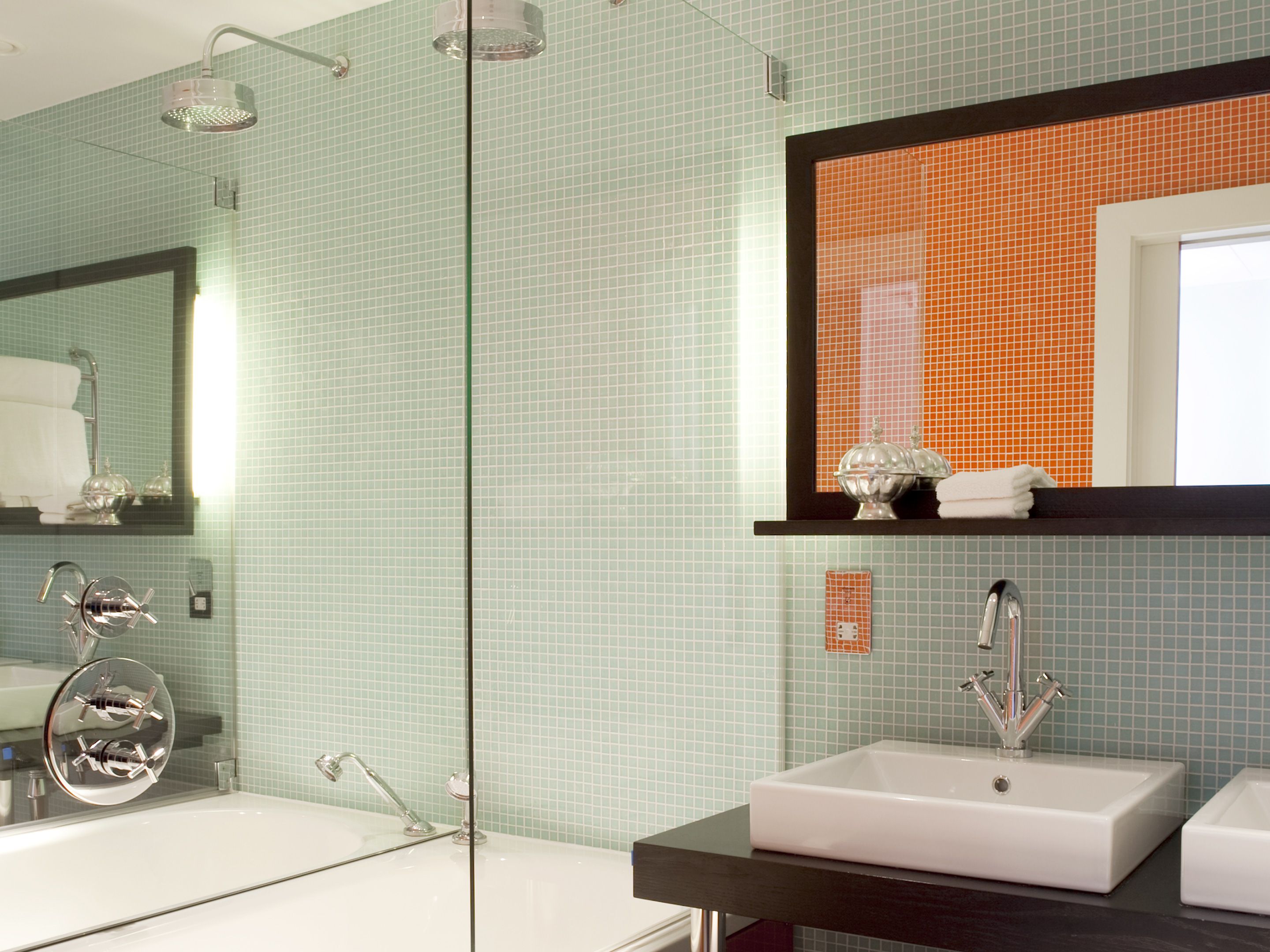 Boundary Details in London