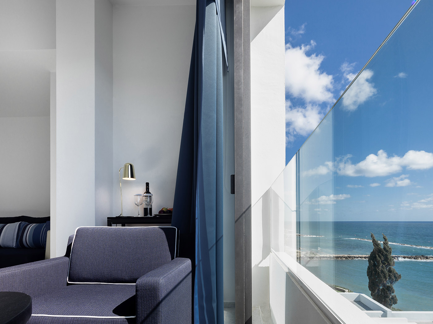 Almyra Junior Suite R 04