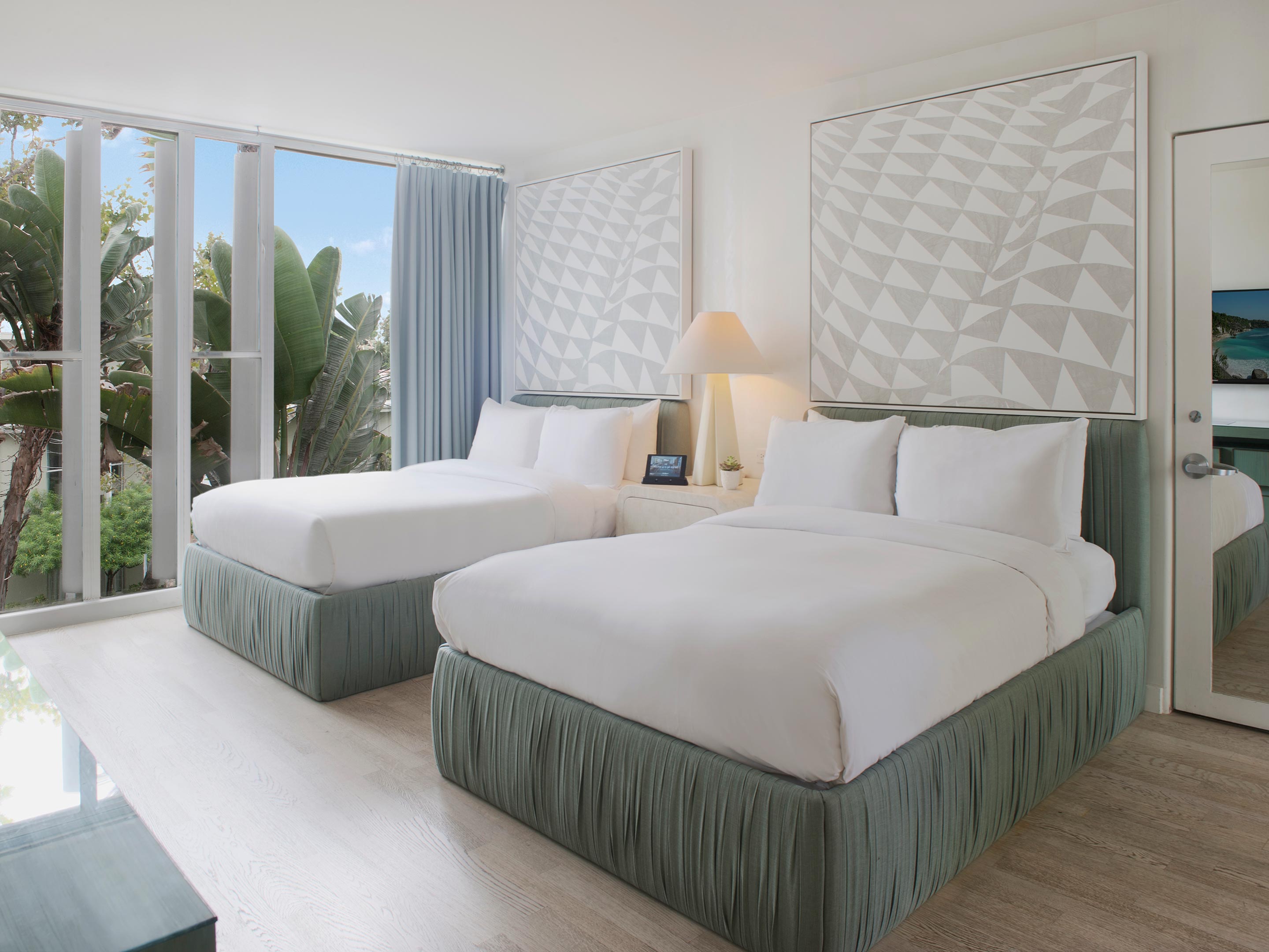 Avalon Beverly Hills Deluxe Double Interior Design in Los Angeles