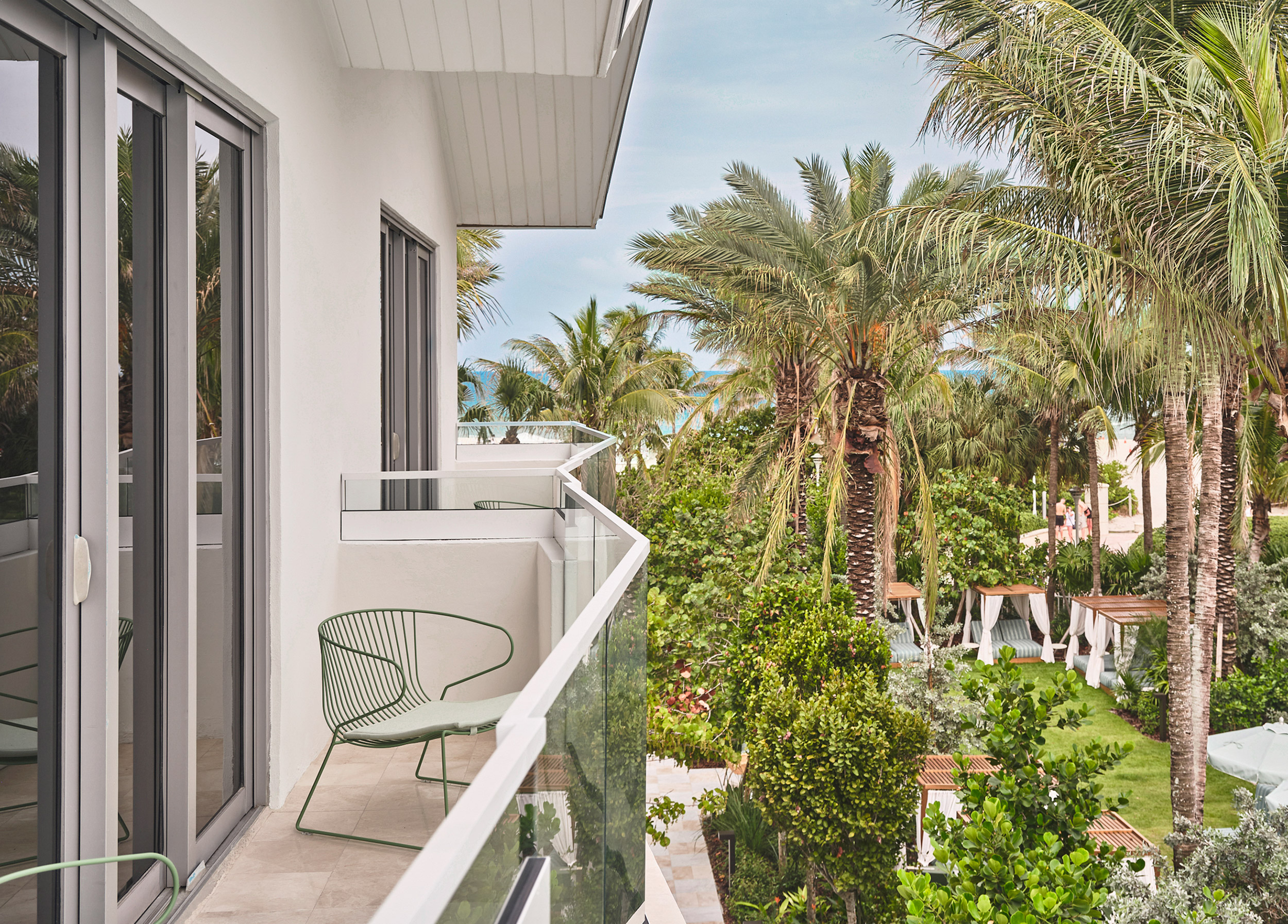 G 24 Shelborne By Proper