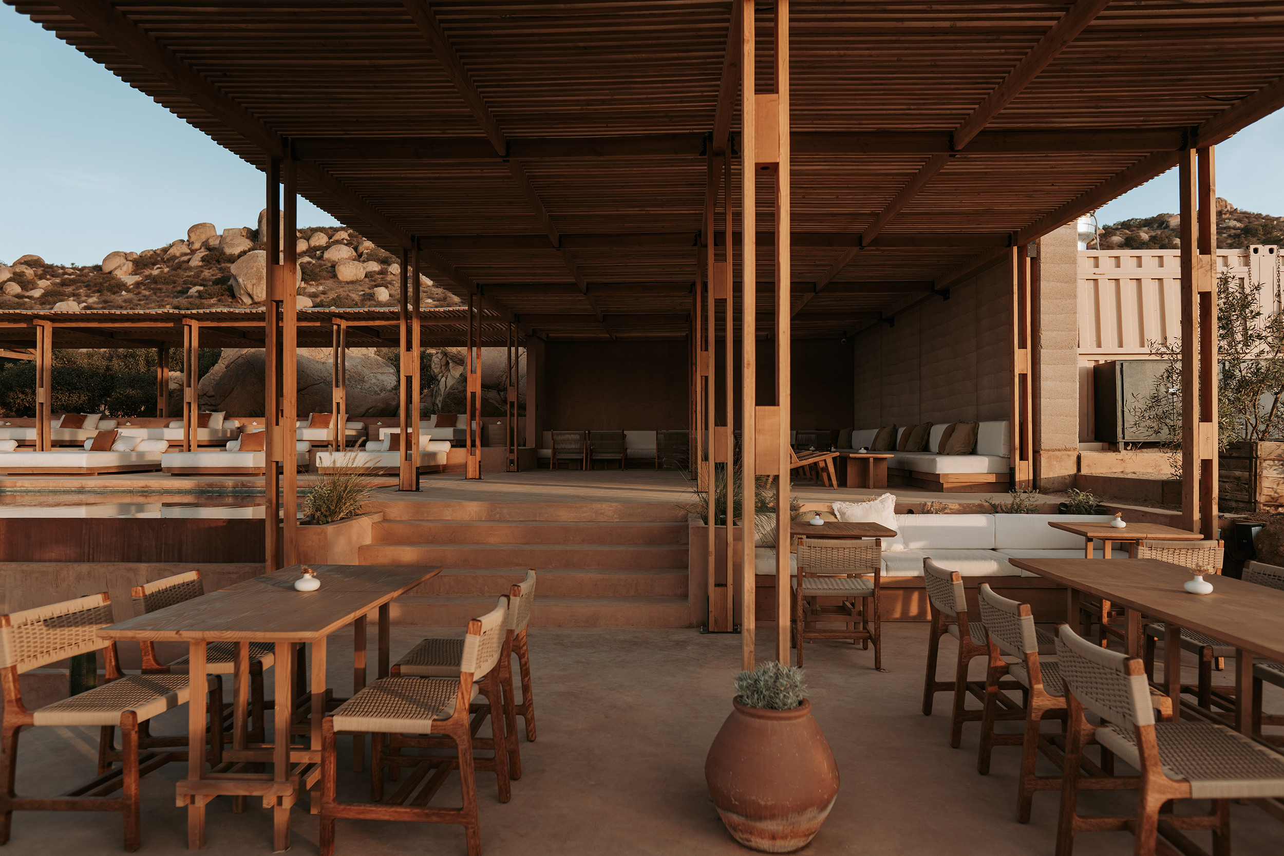 G 24 Mira Earth Studios Mexico