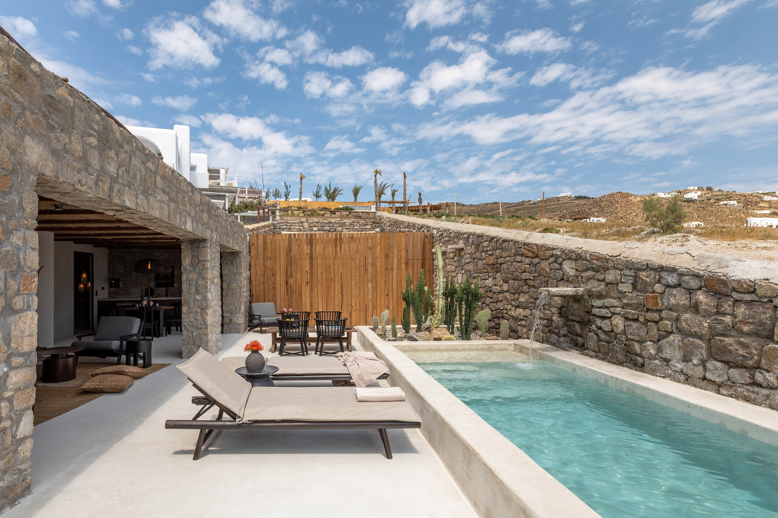 G 25 Rocabella Mykonos