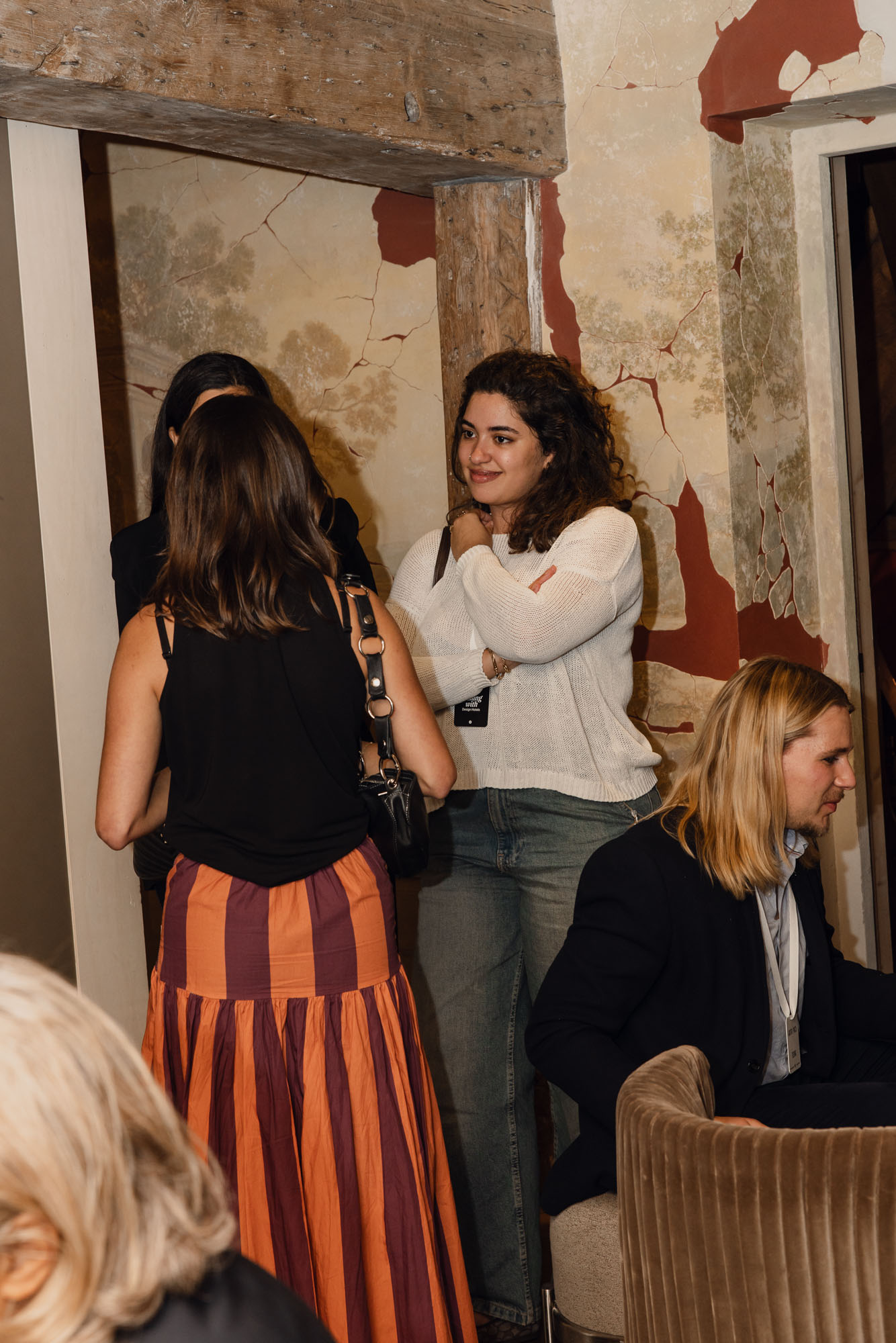 DH25 Aew Paris Gallery 16