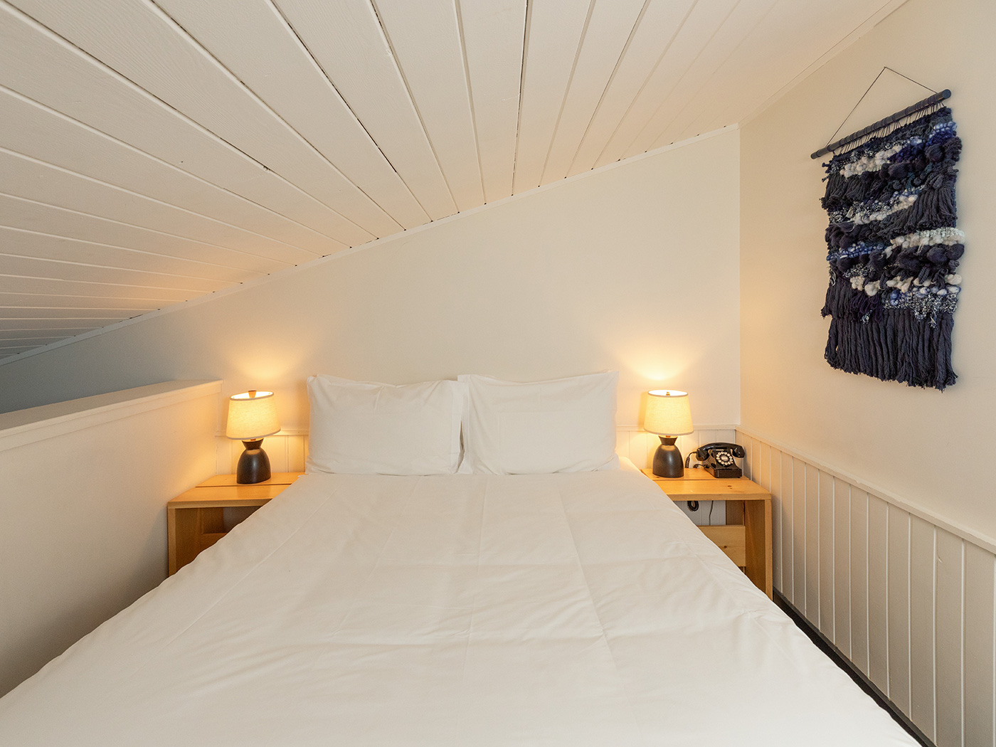 Scribners Catskill Lodge Catskill Queen With Loft R 01