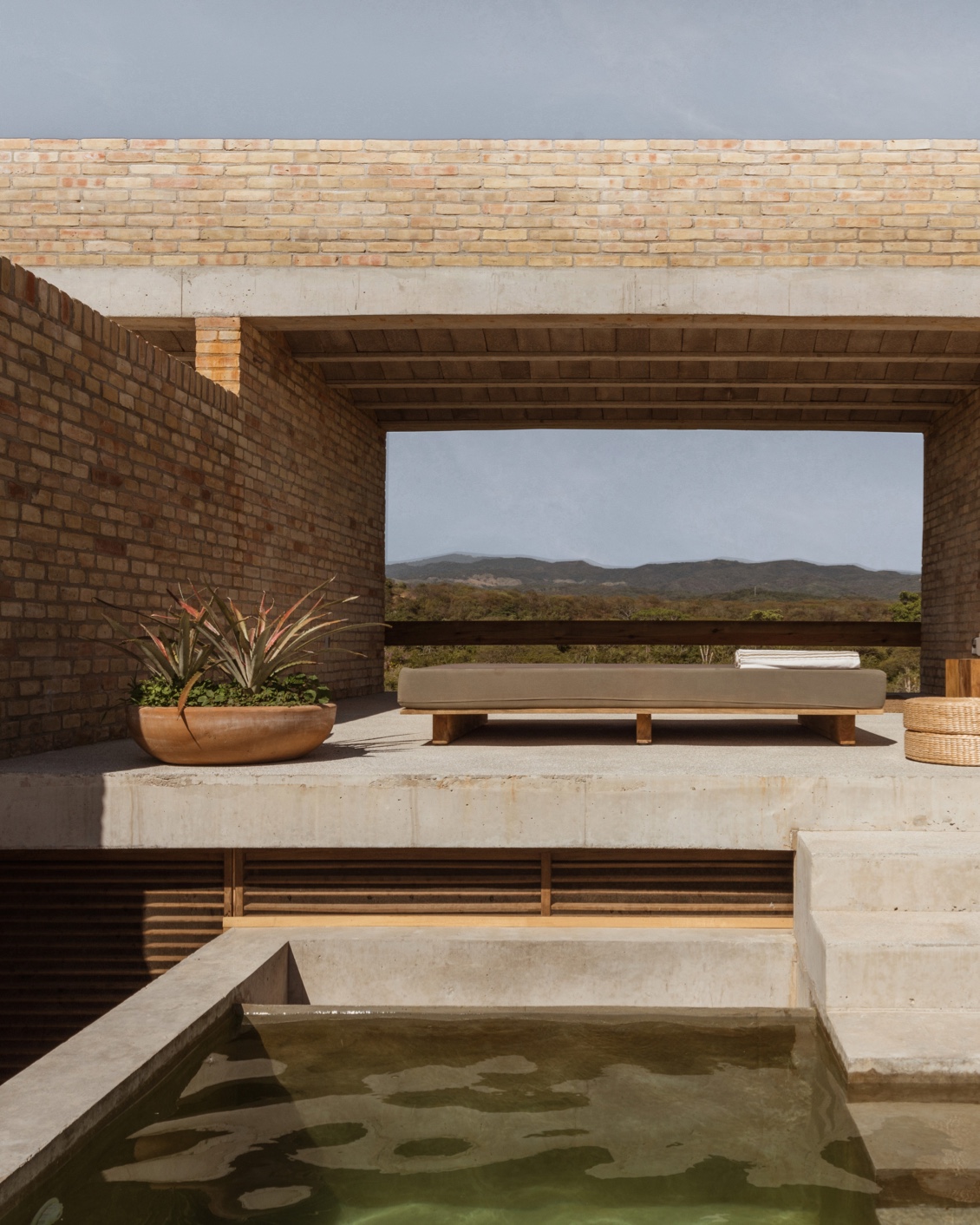 07 DH Design Diaries Alberto Kalach