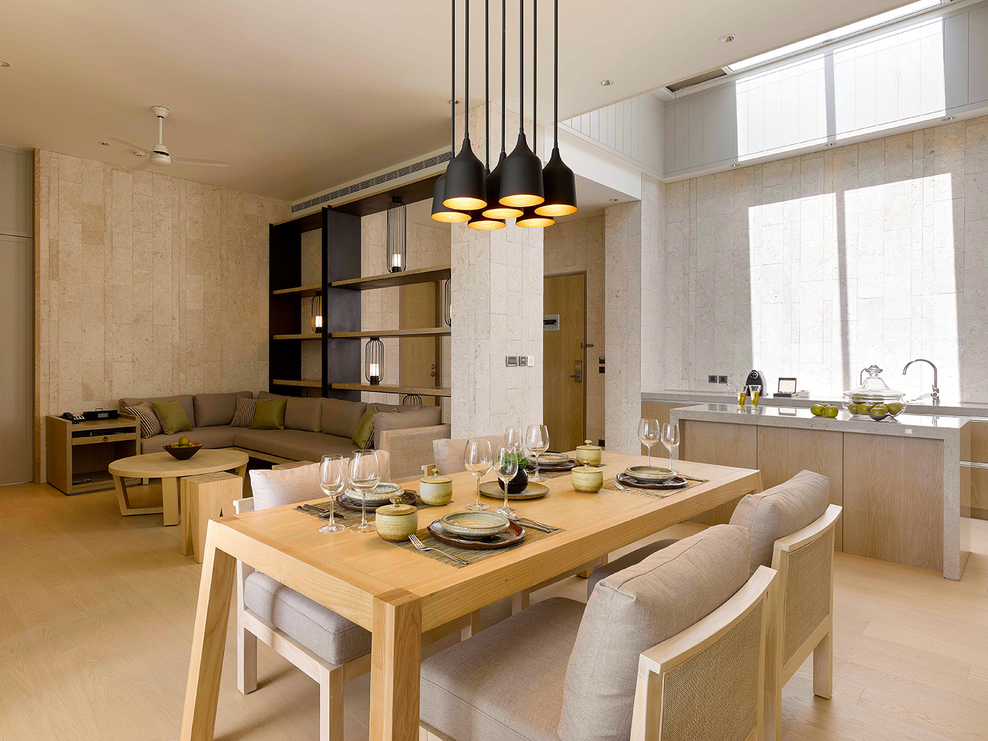 Gloria Manor Gloria Suite V2 R 2