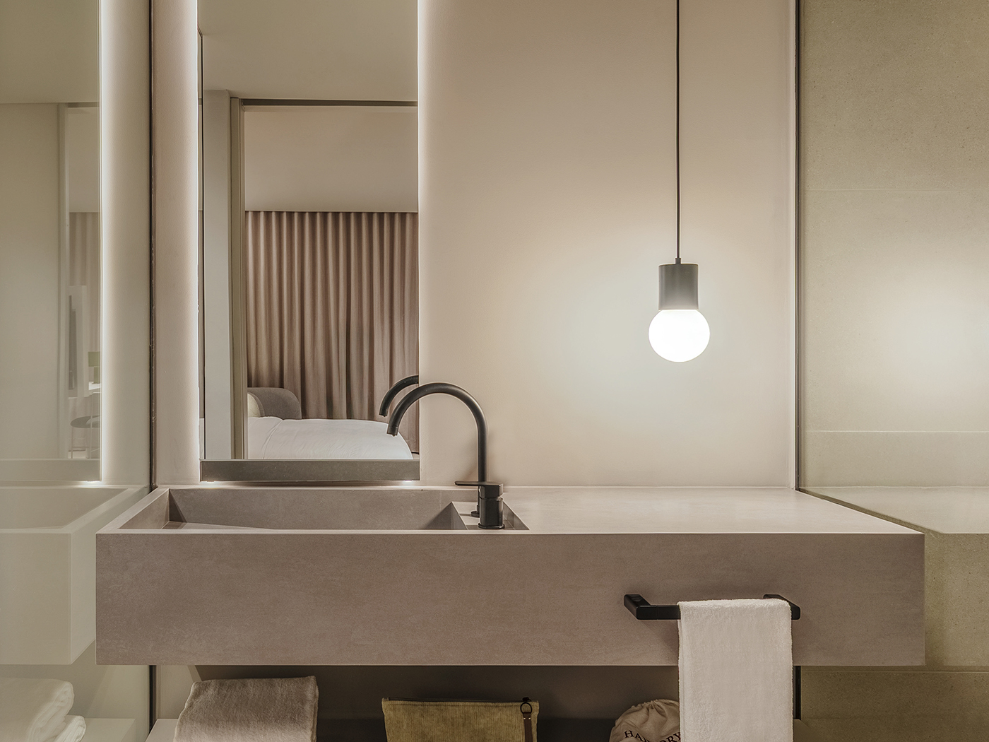 Wake Biohotel Junior Suite With Bathtub R 05