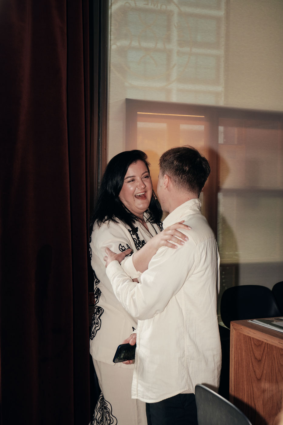 DH24 CE London Travelpro 05