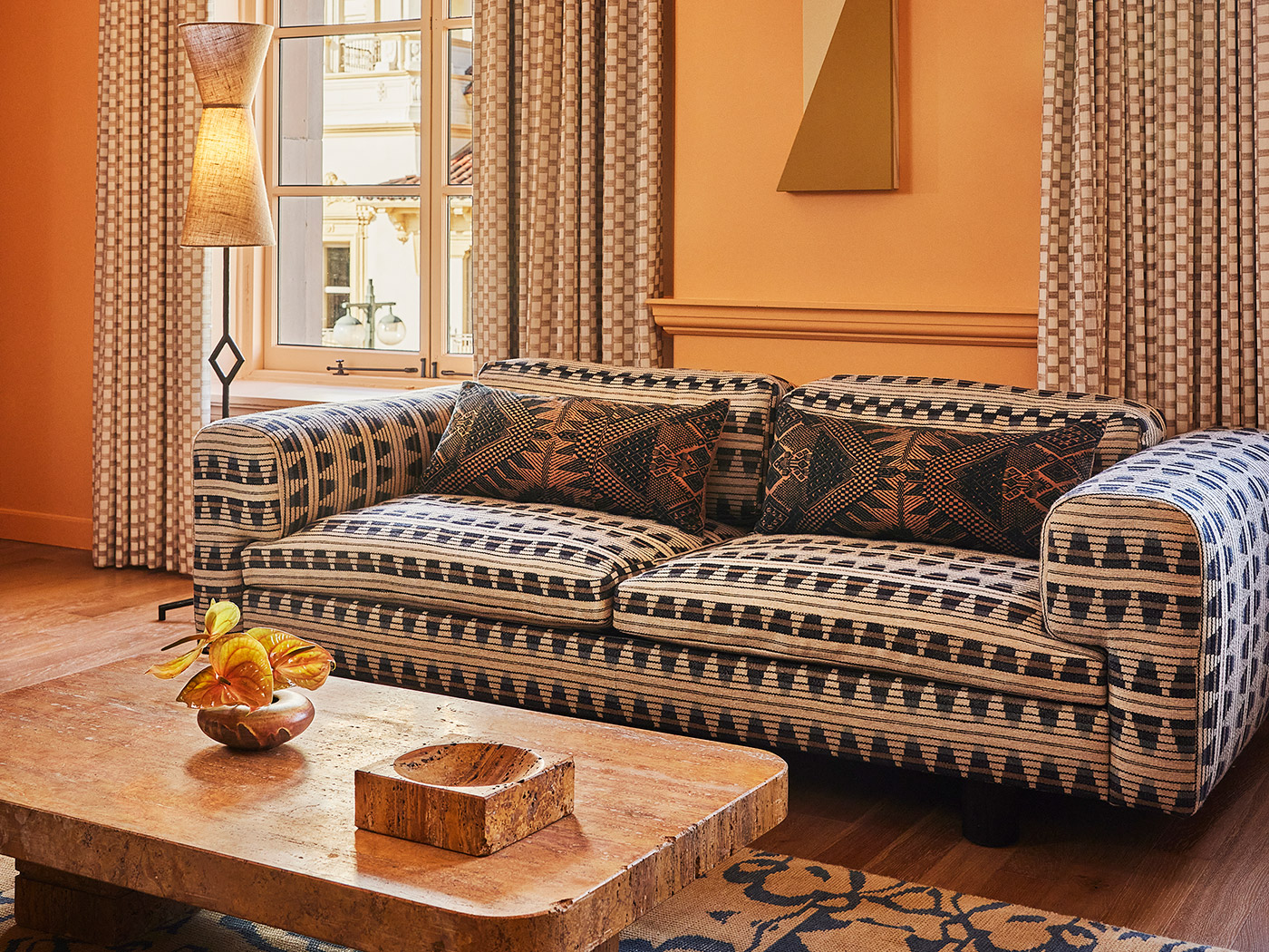 Downtown La Proper 3 Bedroom Premier Suite R 06