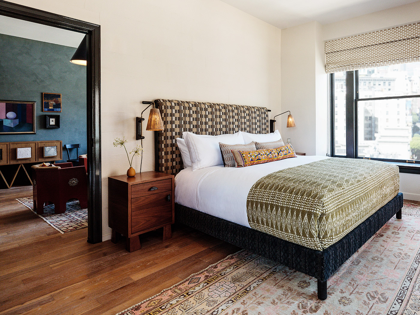 Downtown La Proper 4 Bedroom Premier Corner Suite R 01