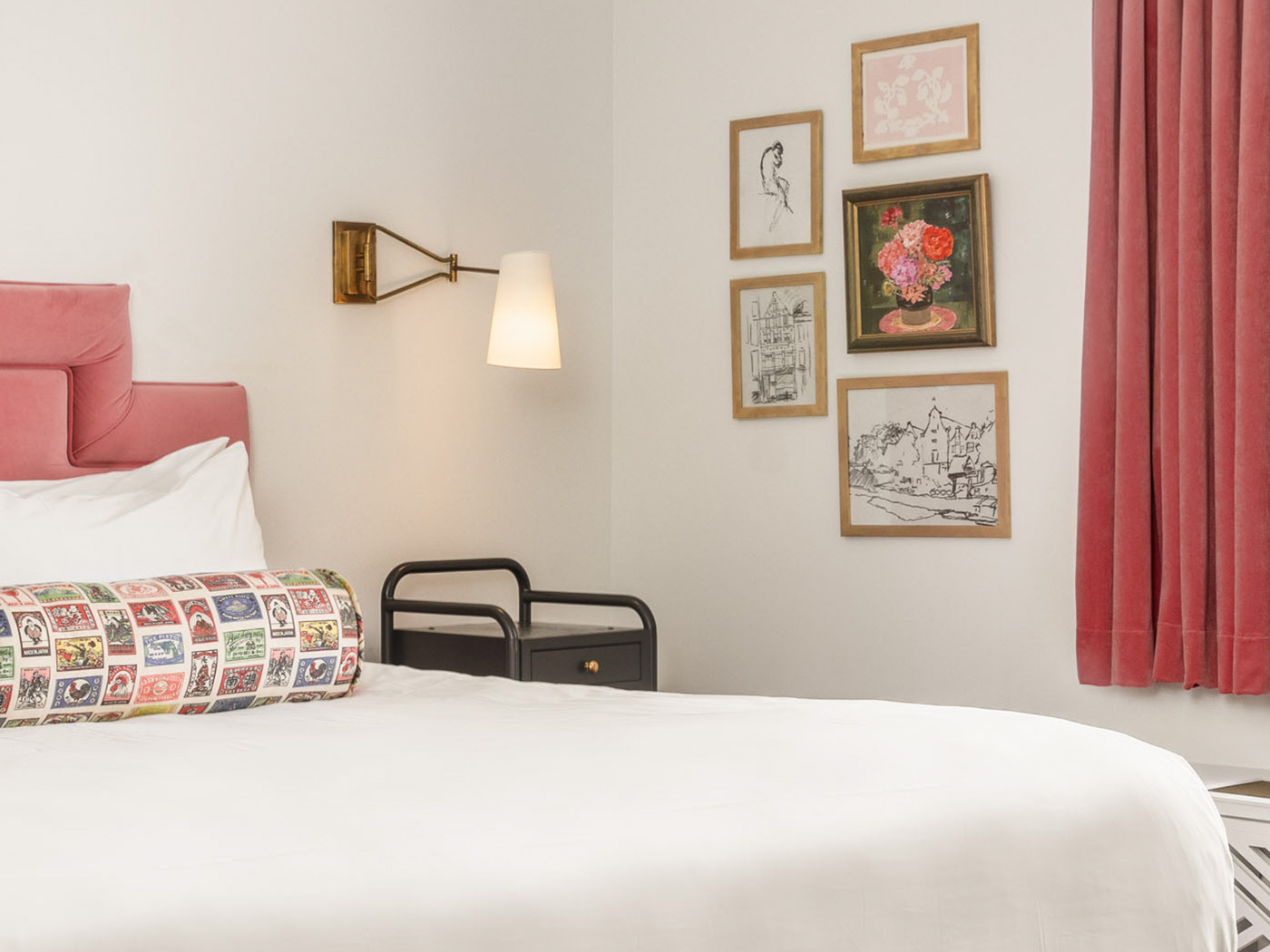 Bradford House Historic Petite King R 03