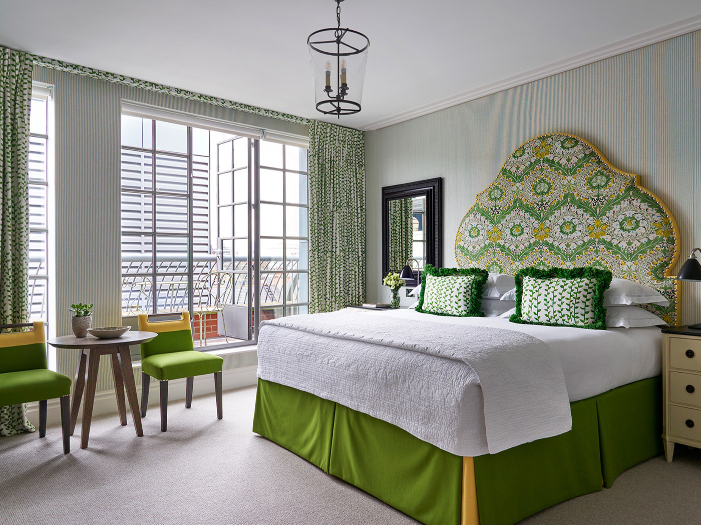 Soho Deluxe Terrace Room R 02