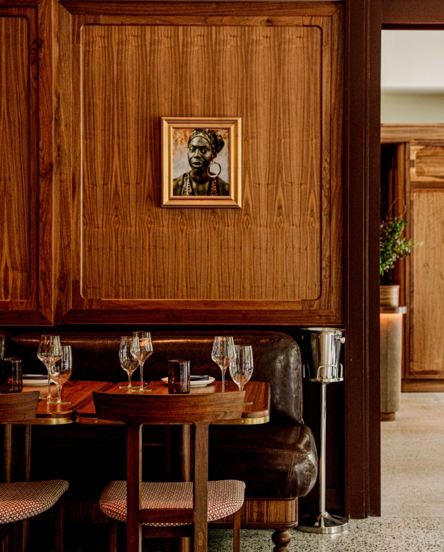 The Flat Iron Hotel Usp 03