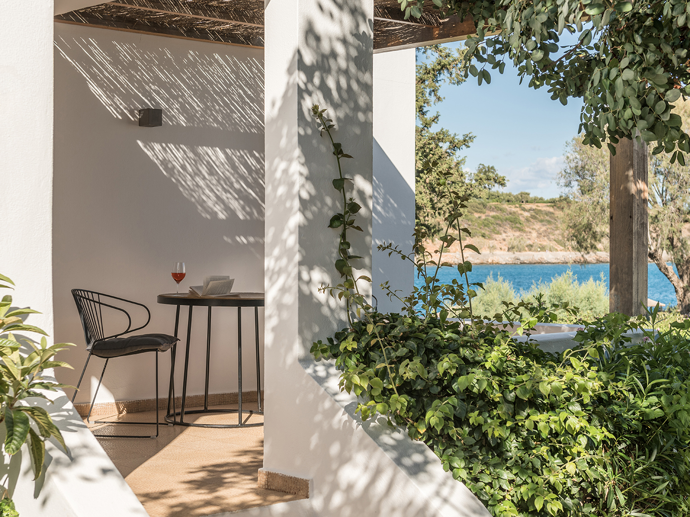 Minos Beach Sea View Bungalow V2 R 01