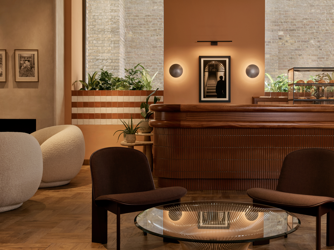 06 SP Sir Devonshire Square (1)