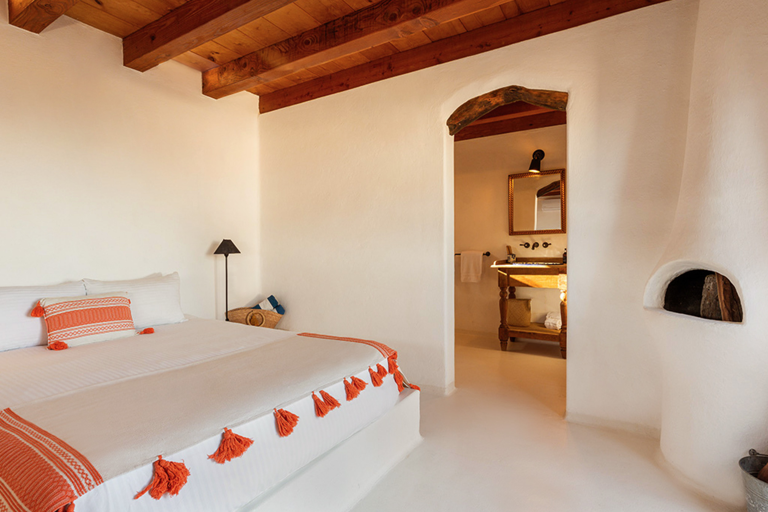 G 16 Nest Baja Mexico