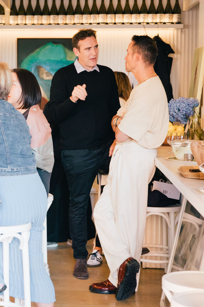 DH SALES24 S Sydney Travelpro 011