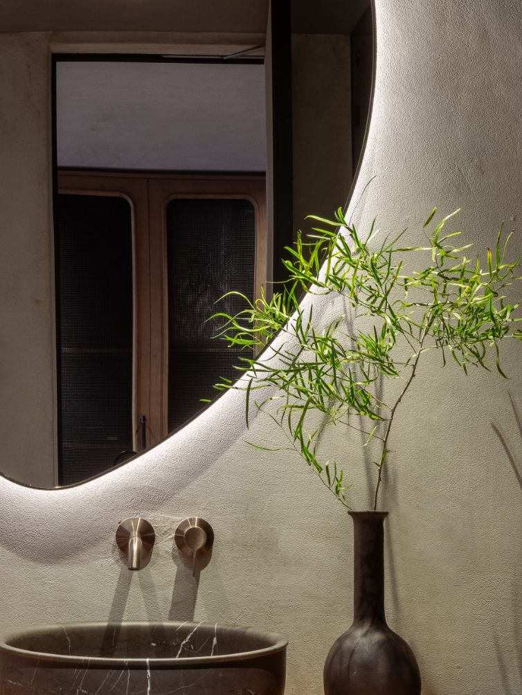 08 DH Sneak Peak Esperanza Bathroom Interior Design