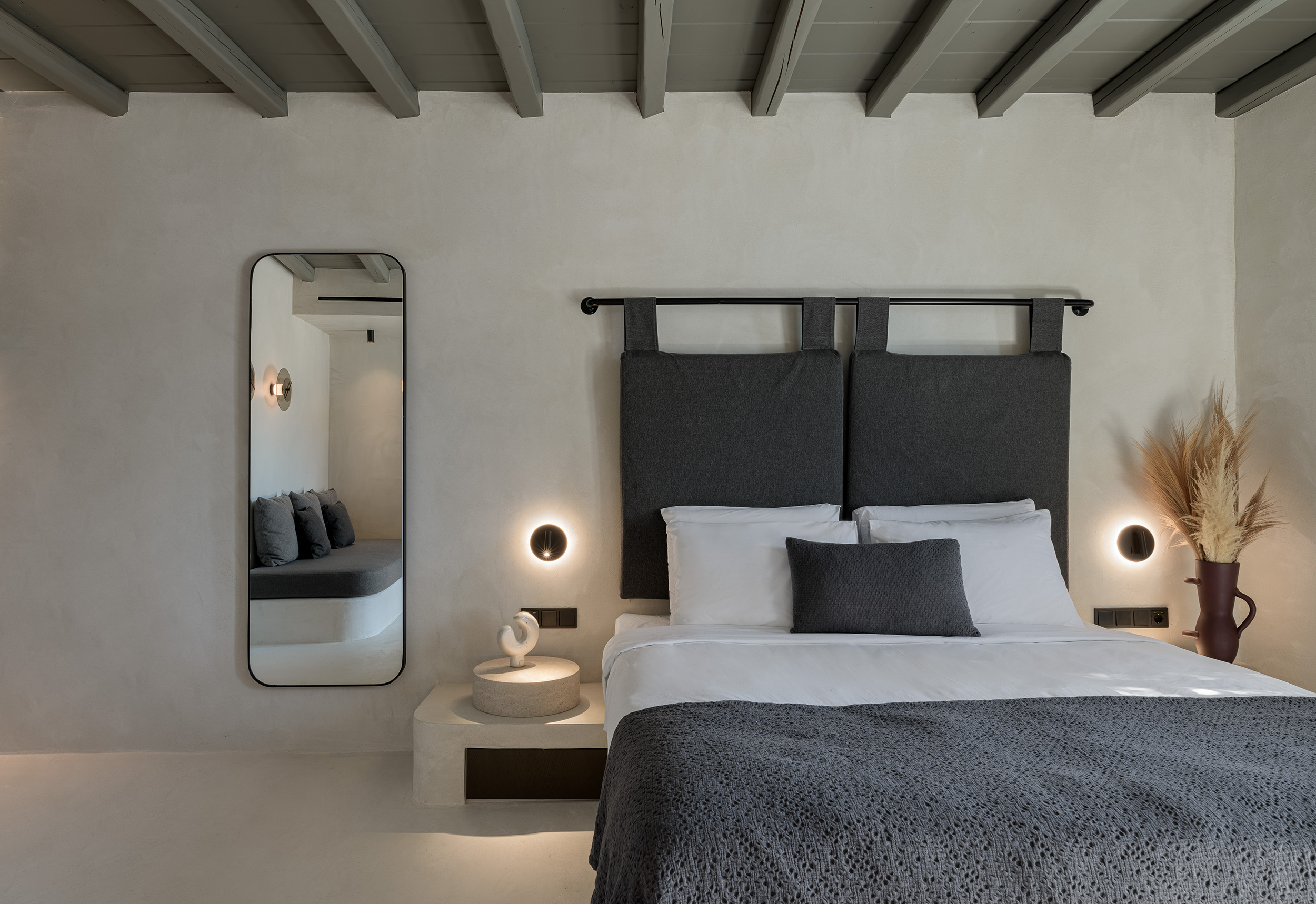 G 17 Rocabella Mykonos