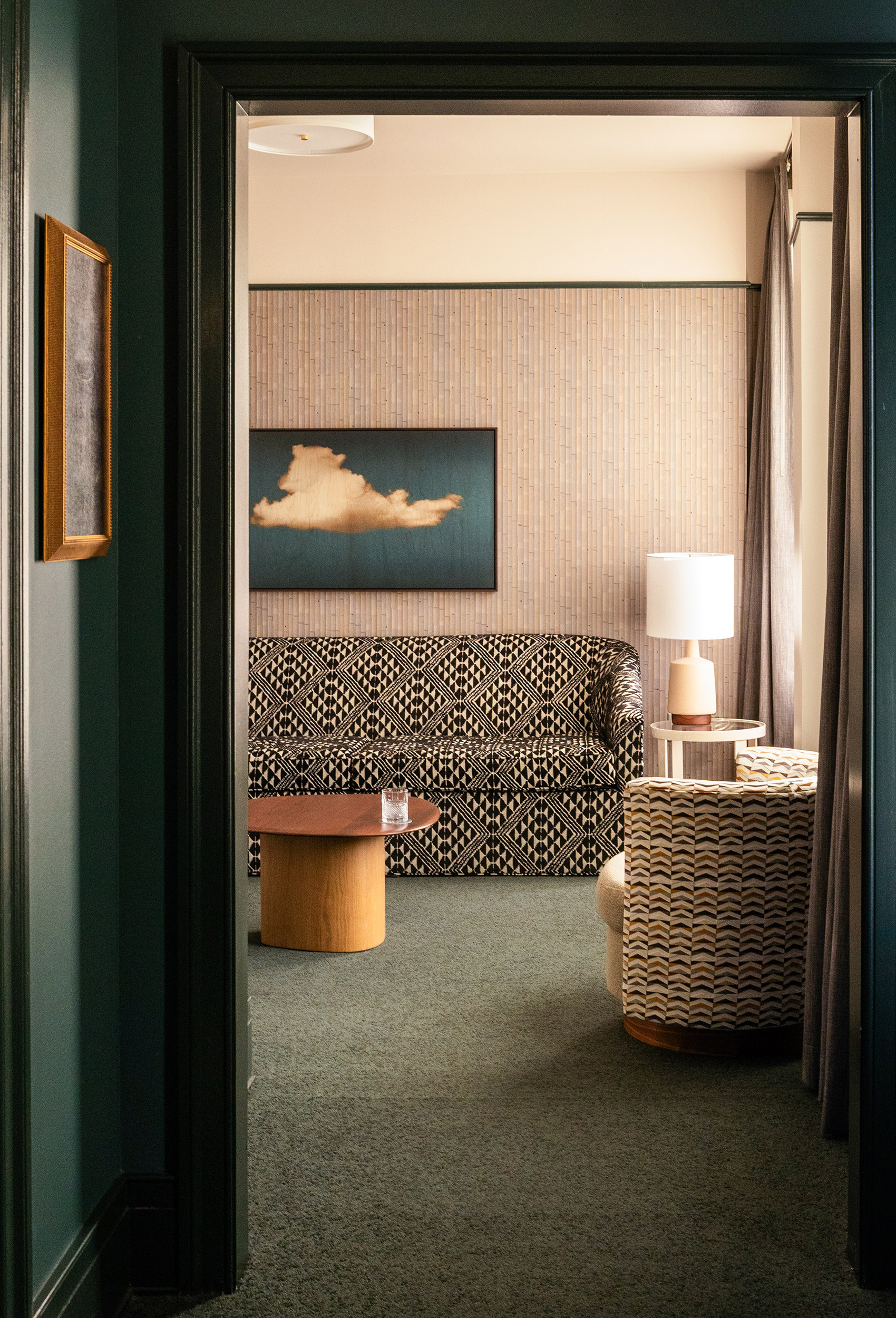 G 20 The Flat Rion Hotel