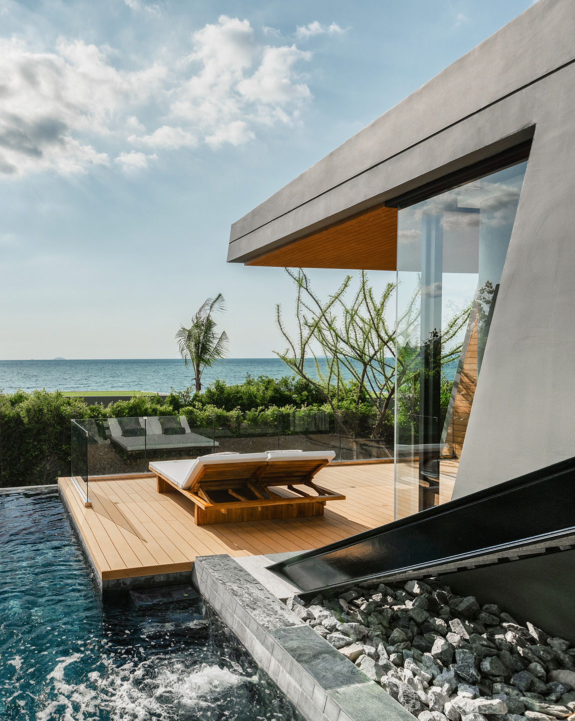 T Mason Pattaya Thailand