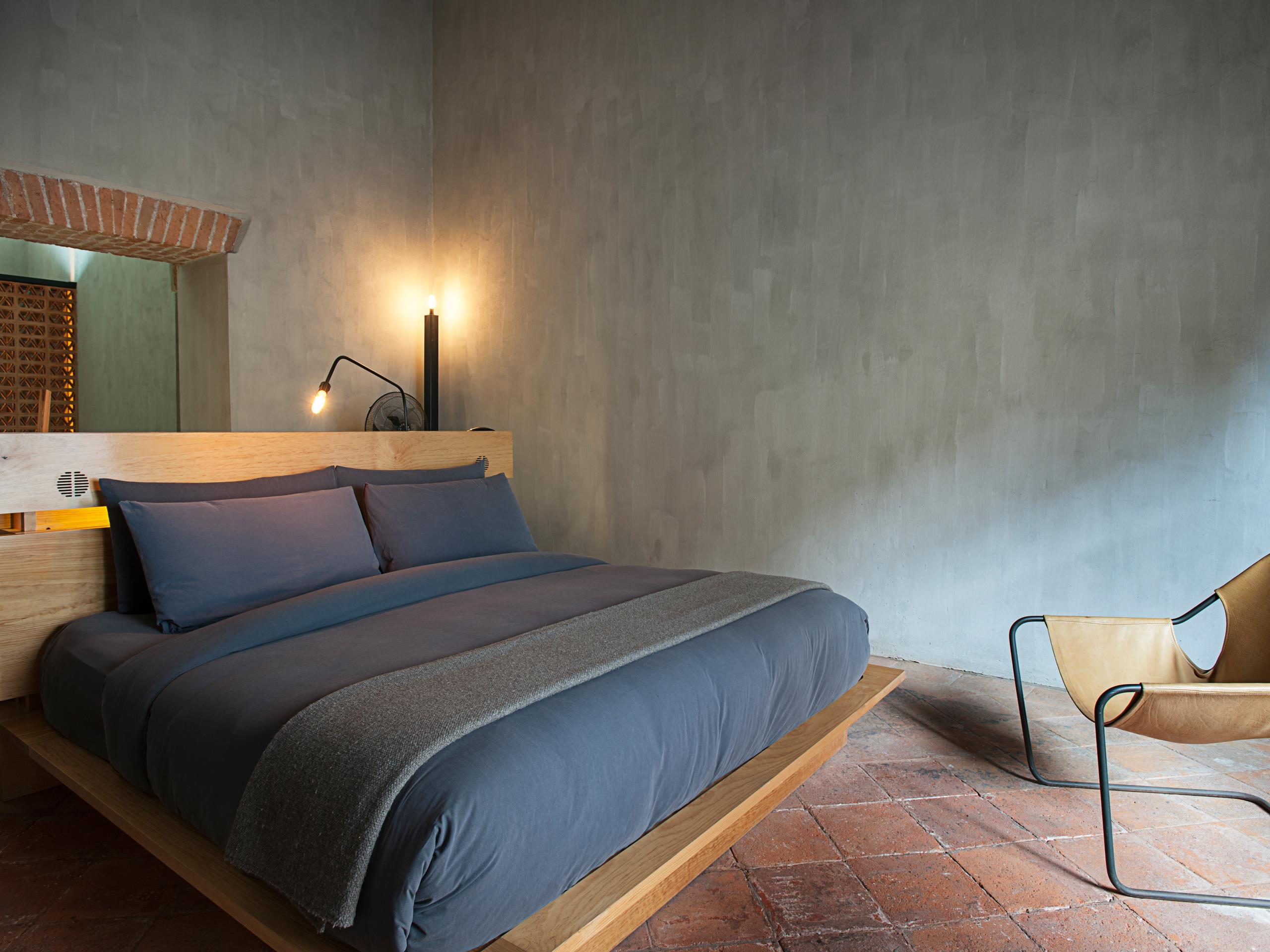 Downtown Independence Suite R R 1