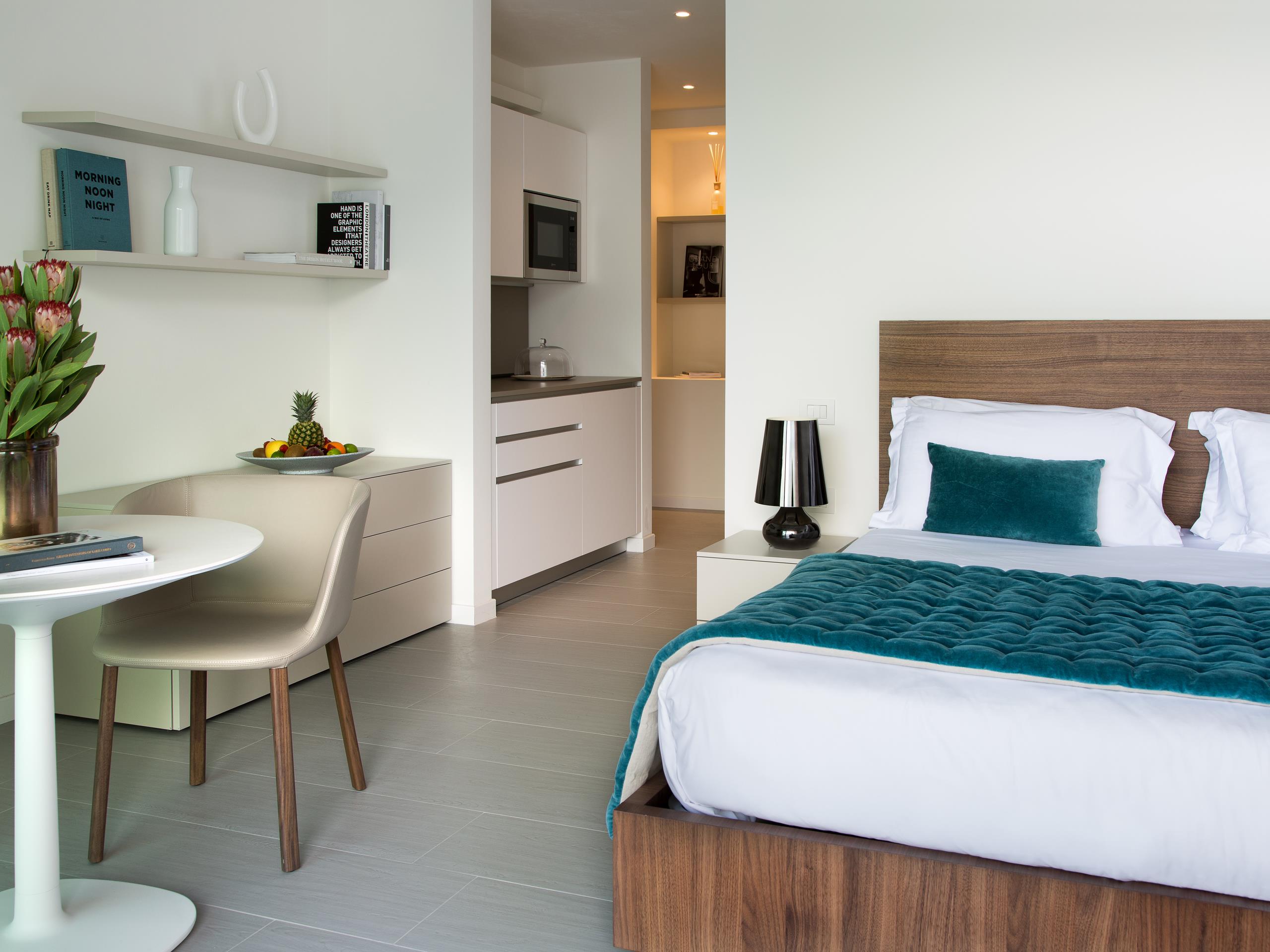 Lake Front Studio Apartment, Filario Hotel 