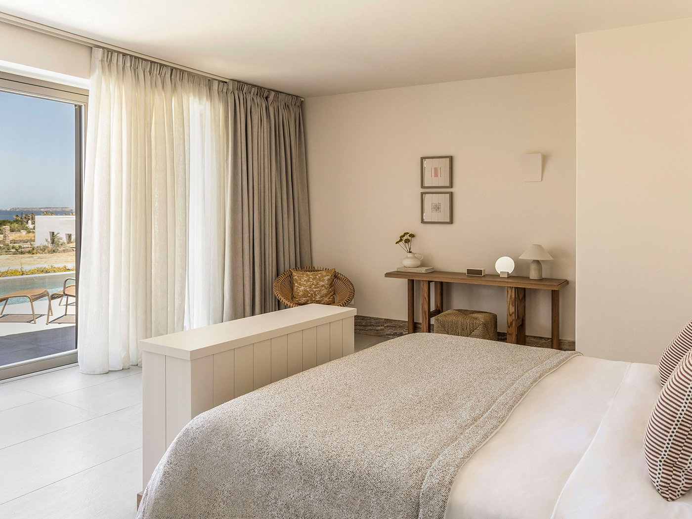 Parilio Iris Suite V3 R 01