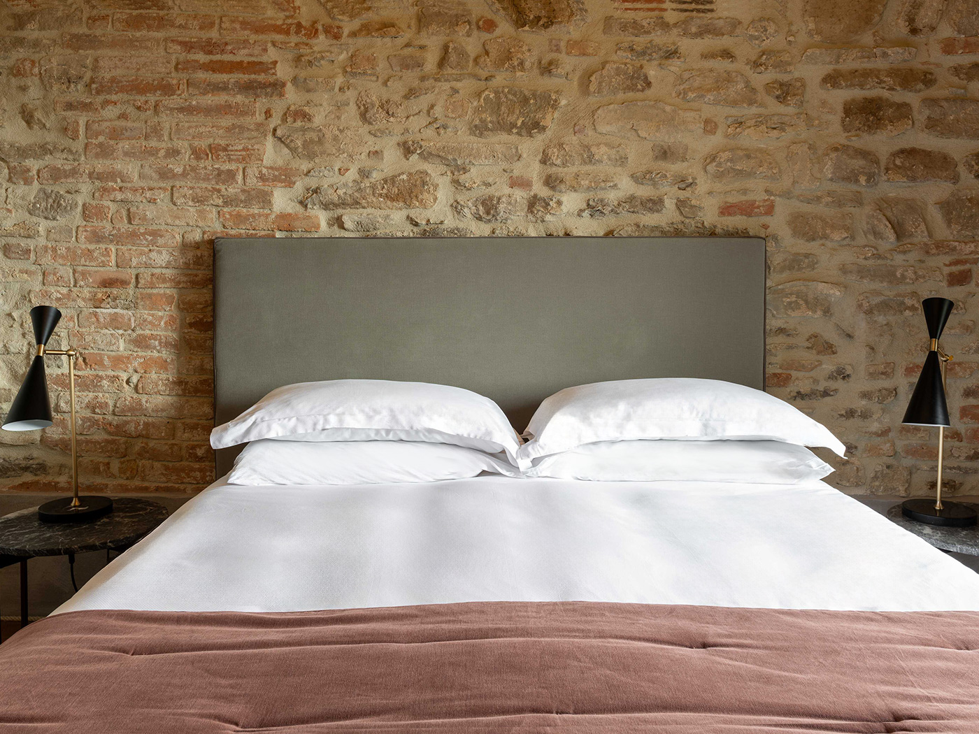 Rastrello Two Room Apartment R V2 05