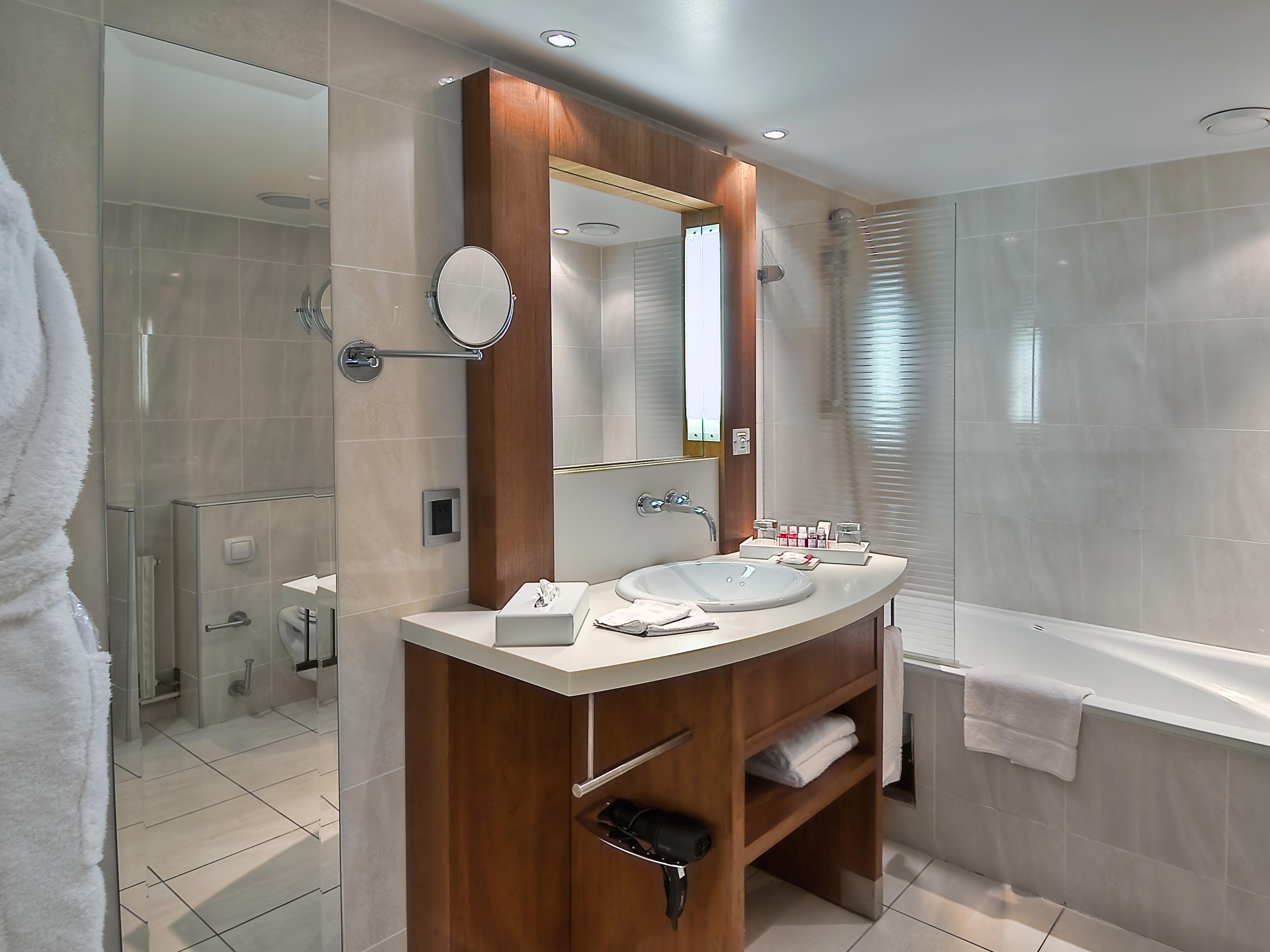 La Maison Champs Elysees Details in Paris