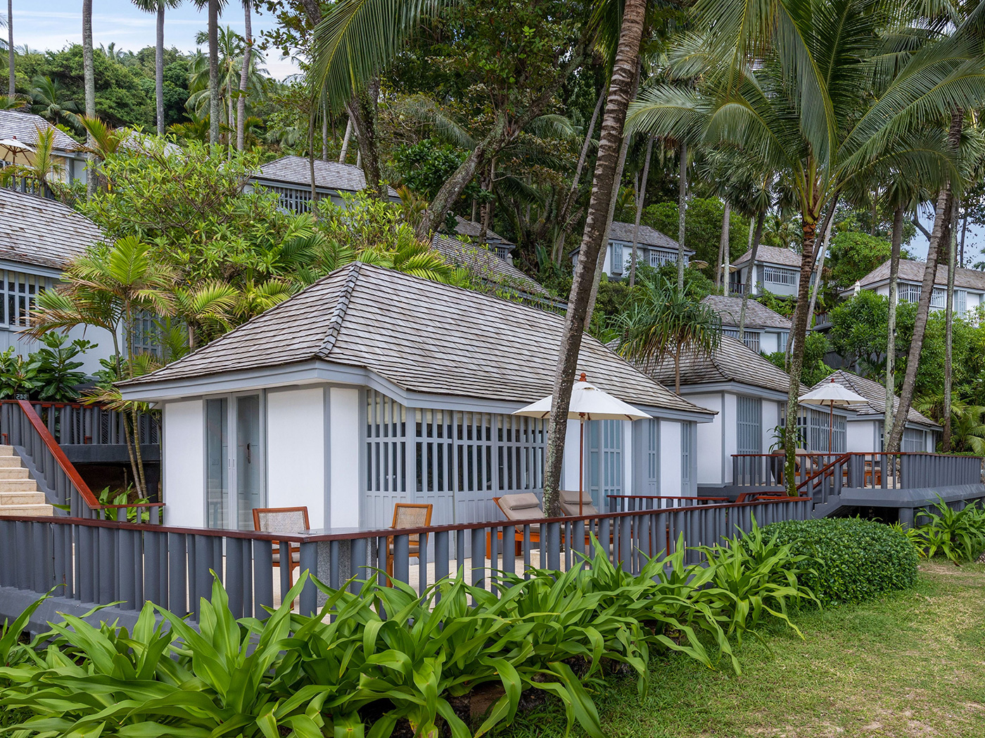 Surin Phuket Beach Suite R V2 04