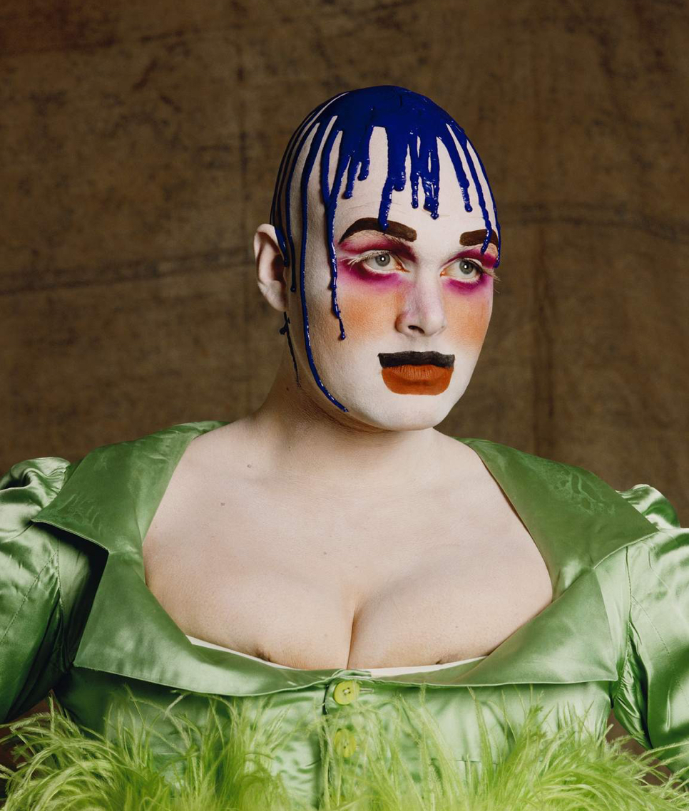 16 BE 25 London Bowery