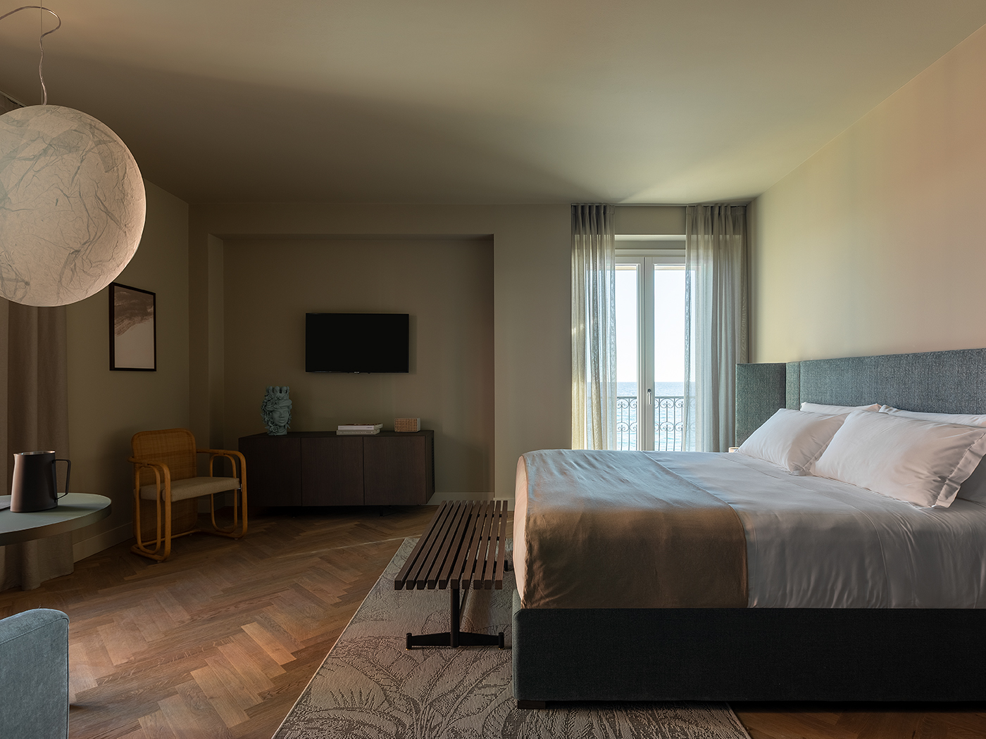 Hotel Windsor Deluxe Room V2 R 04