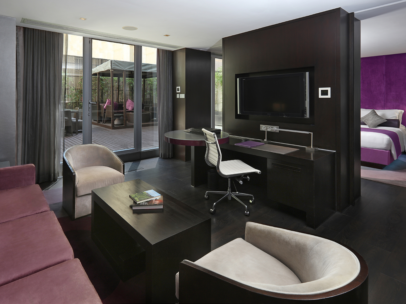 The Mira Hong Kong Terace Suite Two R 02