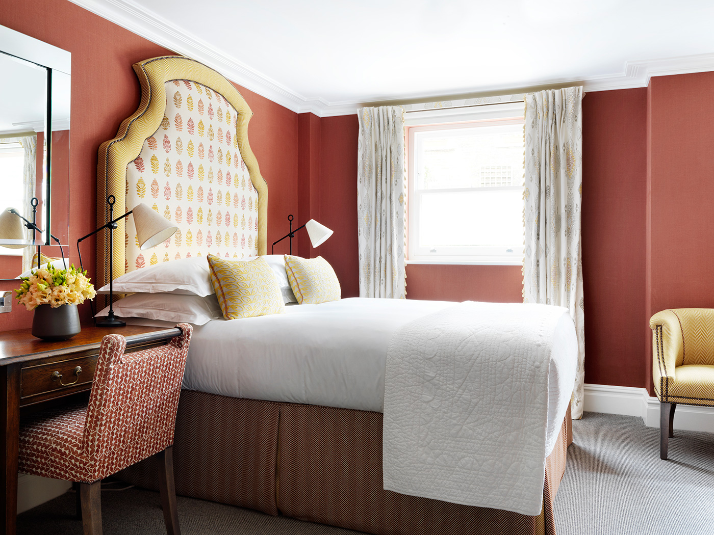 Knightsbridge Superior Room R 01