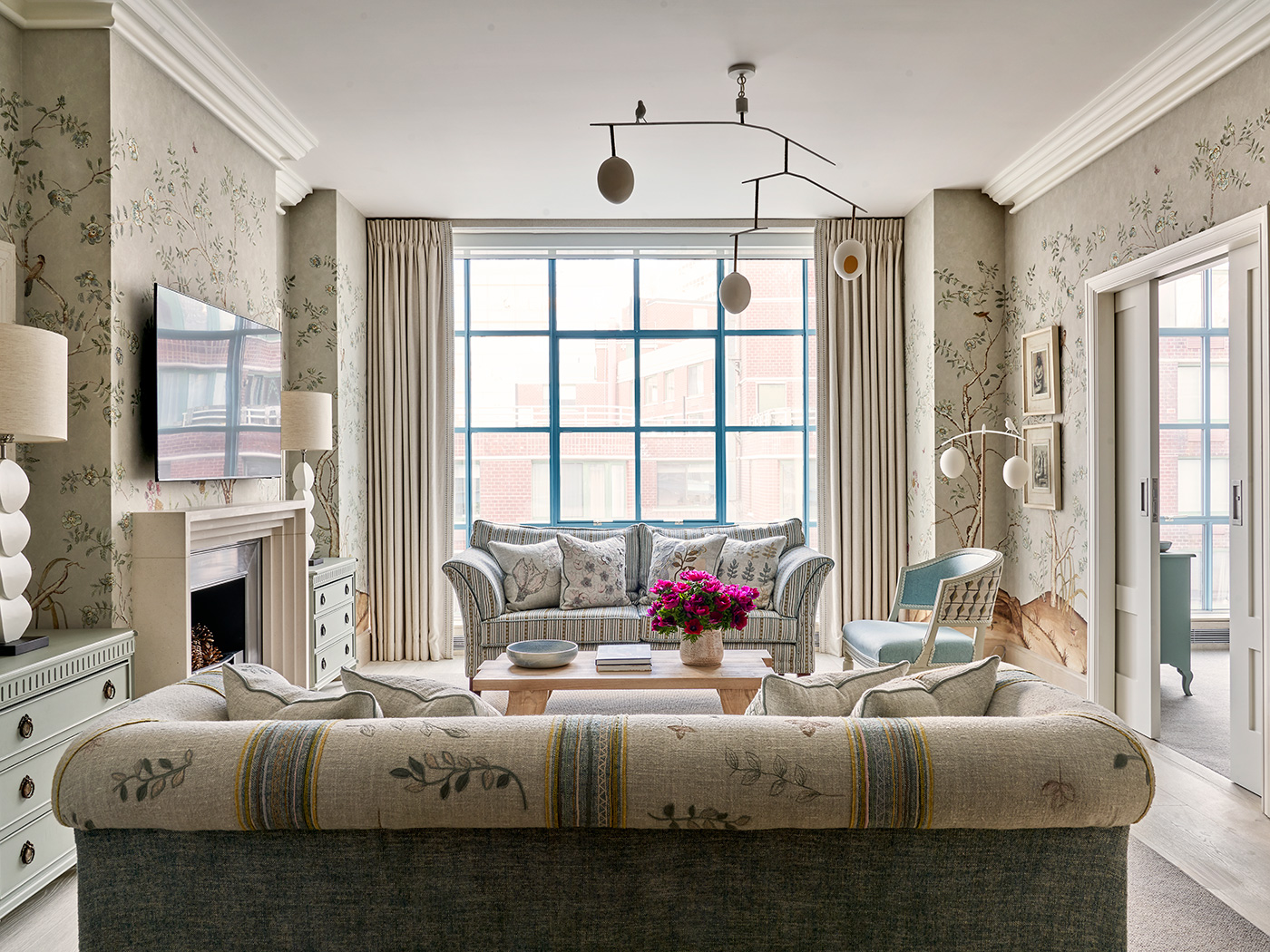 Warren Street Three Bedroom Songbird Suite R 03