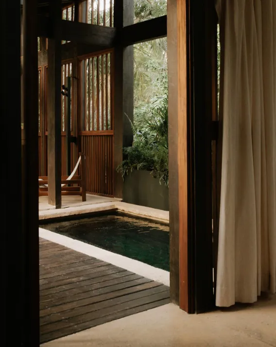 J Stories Romantic Getaways