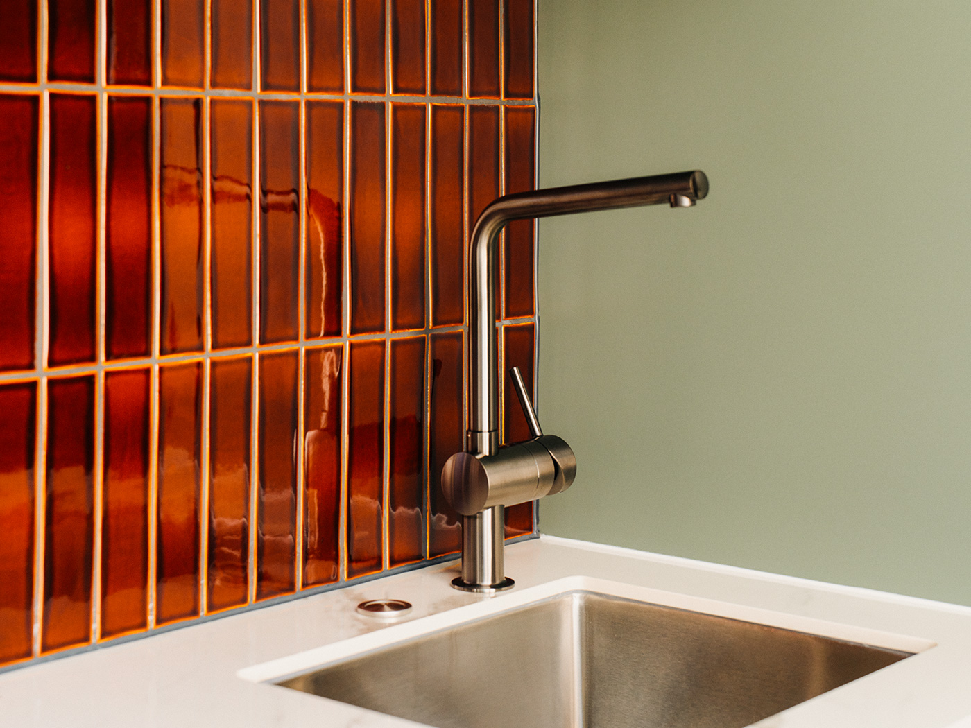 The Home Superior Signature R 06